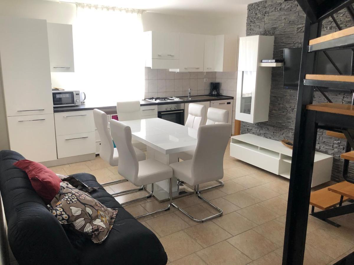 Villa Ester Lopar Zewnętrze zdjęcie