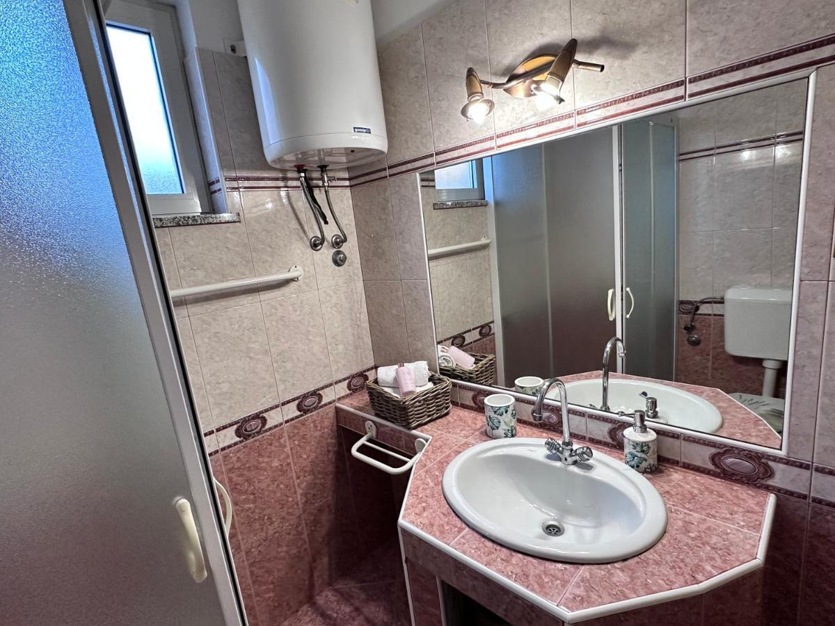 Villa Ester Lopar Zewnętrze zdjęcie