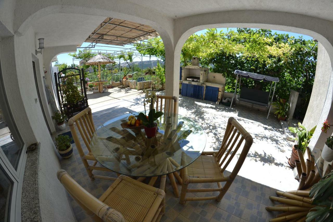 Villa Ester Lopar Zewnętrze zdjęcie